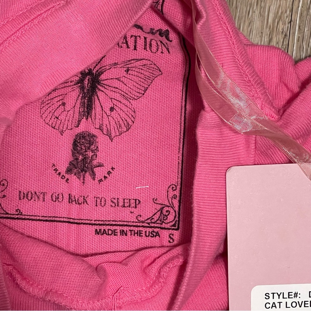 Daydream Nation Cat Lover Cropped Oversized in Kiss Pink Tee Size Small - Picture 8 of 13